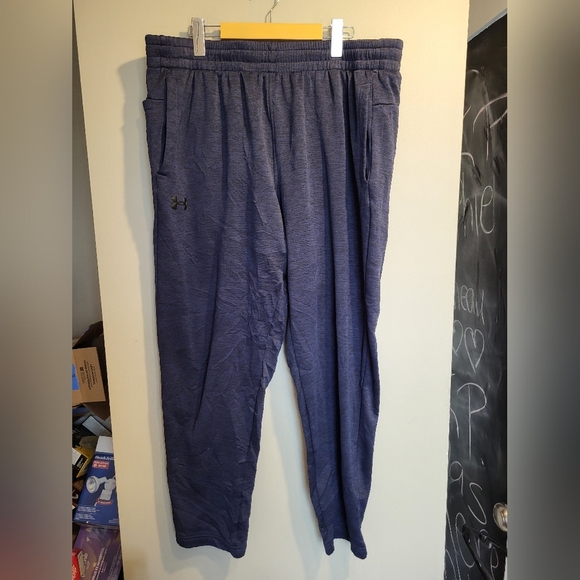 Under Armour Men's Blue Joggers, Size XXL (38) - Picture 2 of 7